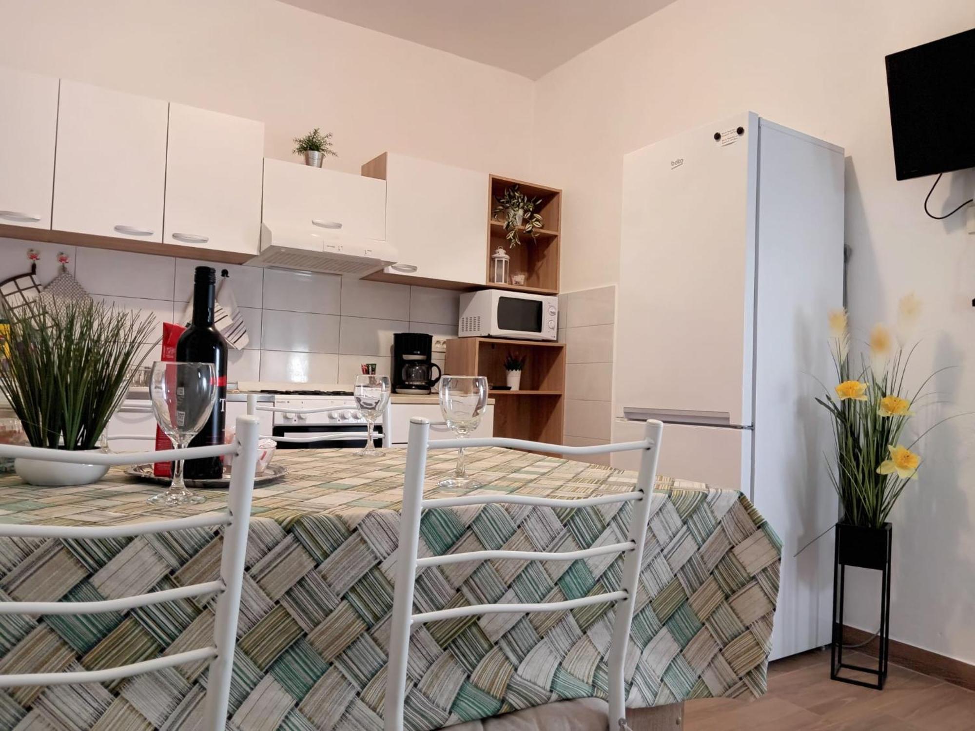 Apartmani Goga Seline Exterior photo
